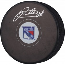 Шайба с автографом Patrick Kane New York Rangers Autographed Fanatics Authentic