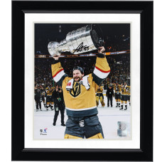 Фото с автографом Adin Hill Vegas Golden Knights Fanatics Authentic 2023 Stanley Cup Champions 8 x 10 Raising Cup Фото с автографом Adin Hill Vegas Golden Knights Fanatics Authentic 2023 Stanley Cup Champions 8 x 10 Raising Cup