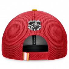 Бейсболка Calgary Flames Fanatics 2024 NHL Draft On Stage - Red