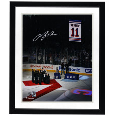 Фото с автографом Mark Messier New York Rangers Fanatics Authentic 16 x 20 Banner Raising Фото с автографом Mark Messier New York Rangers Fanatics Authentic 16 x 20 Banner Raising