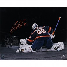 Ilya Sorokin New York Islanders Autographed Fanatics Authentic 16 x 20 Making Save Spotlight Photograph