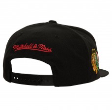 Бейсболка Chicago Blackhawks Mitchell & Ness Black Retro Script Colorblock Бейсболка Chicago Blackhawks Mitchell & Ness Black Retro Script Colorblock