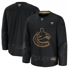 Джерси Vancouver Canucks Fanatics Black 2024 Military Appreciation Practice
