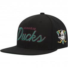 Бейсболка Anaheim Ducks Mitchell & Ness Black Core Team Script 2.0