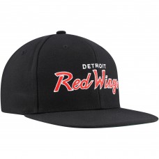 Бейсболка Detroit Red Wings Mitchell & Ness Core Team Script 2.0 - Black