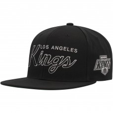 Бейсболка Los Angeles Kings Mitchell & Ness Core Team Script 2.0 - Black