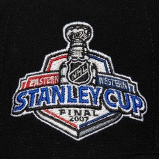 Бейсболка Anaheim Ducks Mitchell & Ness Black Core Top Spot