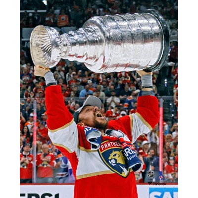 Sam Reinhart Florida Panthers Unsigned Fanatics Authentic 2024 Stanley Cup Champions Raising Cup Photograph