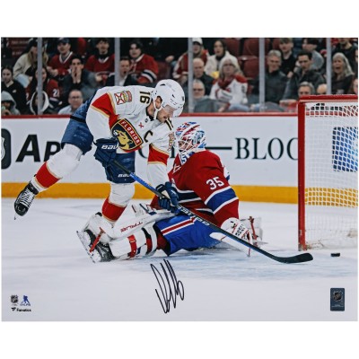 Aleksander Barkov Florida Panthers Autographed Fanatics Authentic 16 x 20 White Jersey Scoring Goal Photograph