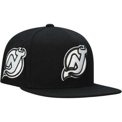 Джерси New Devils Mitchell & Ness Black Team Snapback Hat