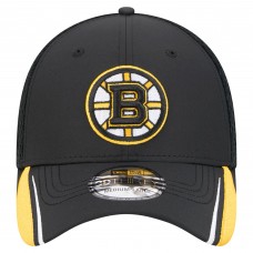 Boston Bruins New Era Black Linear Featherweight 39THIRTY Flex Hat