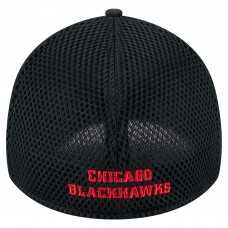Бейсболка Chicago Blackhawks New Era Black Linear Featherweight 39THIRTY