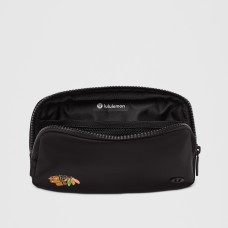 Unisex Chicago Blackhawks lululemon Black Everywhere Belt Bag Unisex Chicago Blackhawks lululemon Black Everywhere Belt Bag