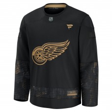 Джерси Detroit Red Wings Fanatics Black 2024 Military Appreciation Practice