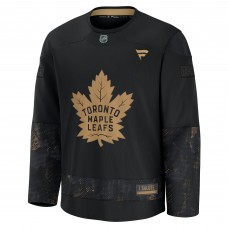 Джерси Toronto Maple Leafs Fanatics Black 2024 Military Appreciation Practice