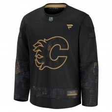 Джерси Calgary Flames Fanatics Black 2024 Military Appreciation Practice