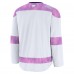 Игровая джерси Boston Bruins Fanatics White 2024 Hockey Fights Cancer Practice