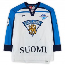 Kimmo Timonen Team Finland Fanatics Authentic Game-Used #4 White Nike Jersey from the 2004 World Cup of Hockey