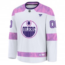 Именная игровая джерси Edmonton Oilers Fanatics White 2024 Hockey Fights Cancer Practice Именная игровая джерси Edmonton Oilers Fanatics White 2024 Hockey Fights Cancer Practice