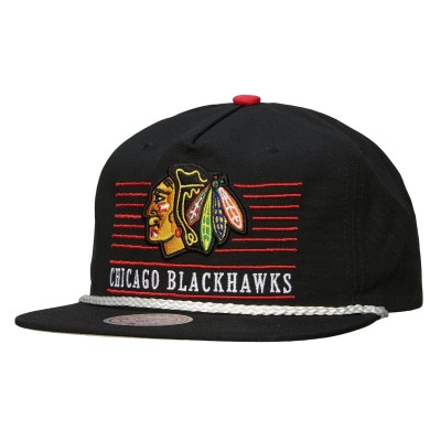 Бейсболка Chicago Blackhawks Mitchell & Ness Black Ascend Deadstock