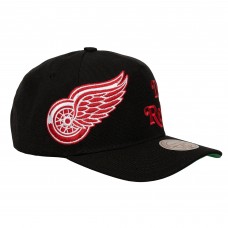 Бейсболка Detroit Red Wings Mitchell & Ness Black Busted Logo Wordmark Wrap-Around Pro Pinch Бейсболка Detroit Red Wings Mitchell & Ness Black Busted Logo Wordmark Wrap-Around Pro Pinch