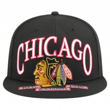 Бейсболка Chicago Blackhawks New Era Black Oversized Vintage Arch 59Fifty Бейсболка Chicago Blackhawks New Era Black Oversized Vintage Arch 59Fifty