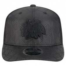 Бейсболка Chicago Blackhawks New Era Black Quilted Nylon 9SEVENTY Бейсболка Chicago Blackhawks New Era Black Quilted Nylon 9SEVENTY