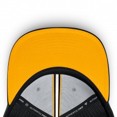 Бейсболка Boston Bruins Fanatics Black Authentic Pro Home Ice Trucker