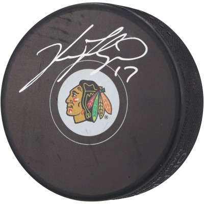 Шайба Nick Foligno Chicago Blackhawks Autographed Fanatics Authentic