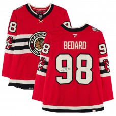 Игровая джерси Connor Bedard Chicago Blackhawks Autographed Fanatics Authentic 2025 Winter Classic Fanatics Premium