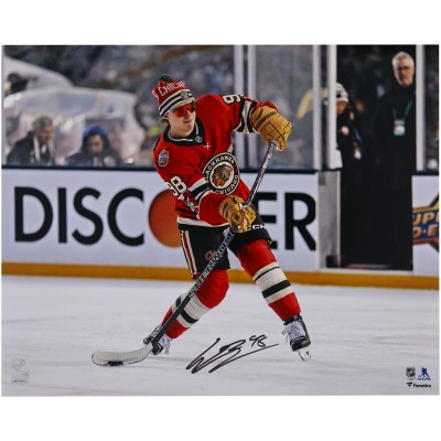 Connor Bedard Chicago Blackhawks Autographed Fanatics Authentic 16 x 20 2025 Winter Classic Photograph