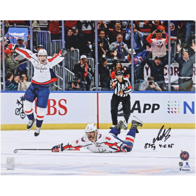 Фото с автографом Alexander Ovechkin Washington Capitals Fanatics Authentic 16 x 20 895th Goal Celebration with 895G 4-6-25 Inscription