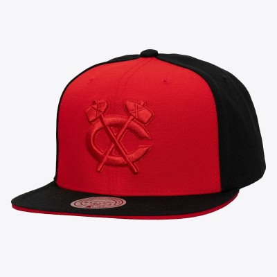 Бейсболка Chicago Blackhawks Mitchell & Ness Red/Black Color Pop
