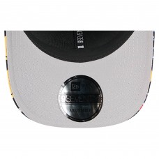 Бейсболка Chicago Blackhawks New Era Black Mascot Visor 9SEVENTY Бейсболка Chicago Blackhawks New Era Black Mascot Visor 9SEVENTY