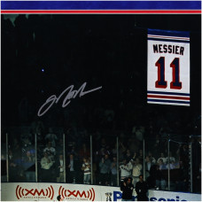 Фото с автографом Mark Messier New York Rangers Fanatics Authentic Framed 16 x 20 Banner Raising - Suede Matting