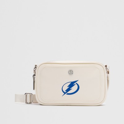 Tampa Bay Lightning lululemon Light Ivory Crossbody Camera Bag