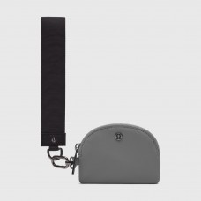 WoChicago Blackhawks lululemon Dual Pouch Wristlet