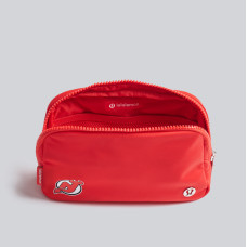 Поясная сумка New Jersey Devils lululemon Everywhere Поясная сумка New Jersey Devils lululemon Everywhere