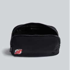 Поясная сумка New Jersey Devils lululemon Everywhere Поясная сумка New Jersey Devils lululemon Everywhere