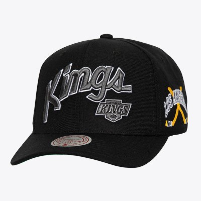 Los Angeles Kings Mitchell & Ness x Just Don Black Wave Script Pro Strapback Hat