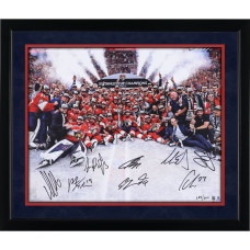 Фото с автографом Florida Panthers Fanatics Authentic 2025 Stanley Cup Champions 16" x 20" Team with Multiple Signatures - Limited Edition of 200