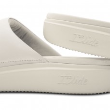 Шлепки Youth Florida Panthers ISlide Cream Back-To-Back Stanley Cup Champions Motive Шлепки Youth Florida Panthers ISlide Cream Back-To-Back Stanley Cup Champions Motive