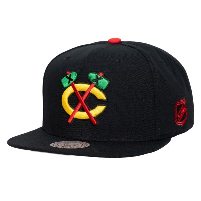 Chicago Blackhawks Mitchell & Ness Black Legendary Away Snapback Hat
