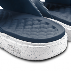 Подростковая Tampa Bay Lightning ISlide Centered Logo Splat Motive Slide Sandals Подростковая Tampa Bay Lightning ISlide Centered Logo Splat Motive Slide Sandals