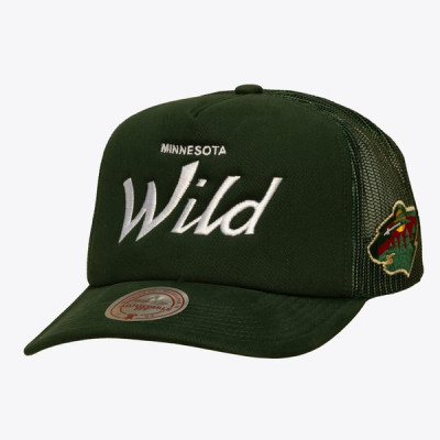 Бейсболка Minnesota Wild Mitchell & Ness Green Head Coach Trucker
