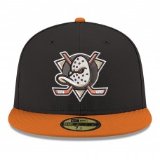 Бейсболка Anaheim Ducks New Era Black Core Logo Two-Tone 59FIFTY