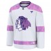 Джерси Chicago Blackhawks Fanatics White Hockey Fights Cancer Practice