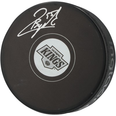 Quinton Byfield Los Angeles Kings Autographed Fanatics Authentic Hockey Puck