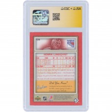 Henrik Lundqvist New York Rangers Autographed 2005-06 Upper Deck Beehive Red #126 CGC Fanatics Witnessed Authenticated 9/10 Rookie Card
