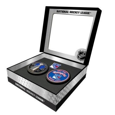 New York Rangers Stanley Cup Retro Puck & 3D Cup Puck Gift Box Set